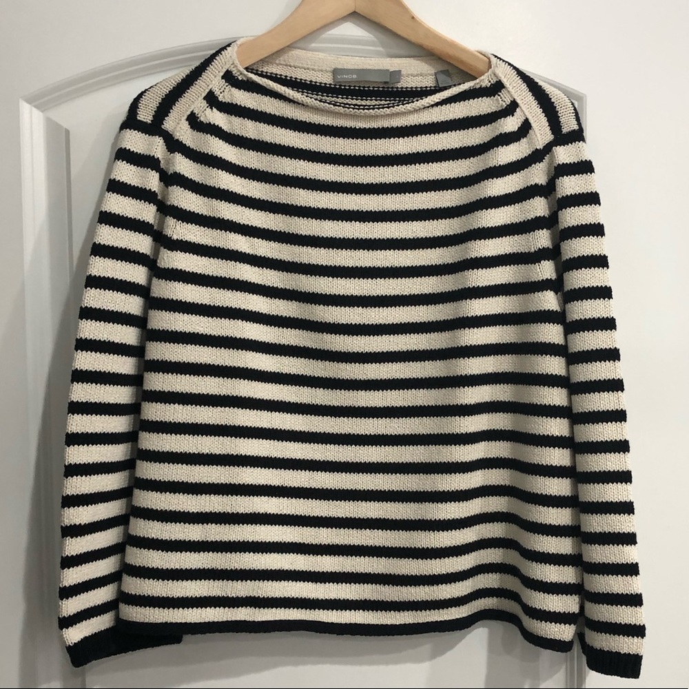 Vince boatneck sweater size S